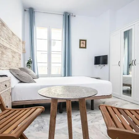 Homestay Mariam House Cadiz