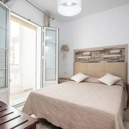 Homestay Mariam House Cadiz