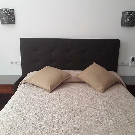 Mariam House فندق *