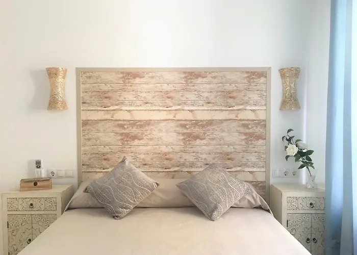 Mariam House 호텔 *