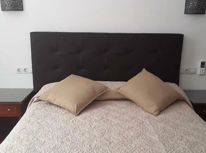 Mariam House 호텔 *