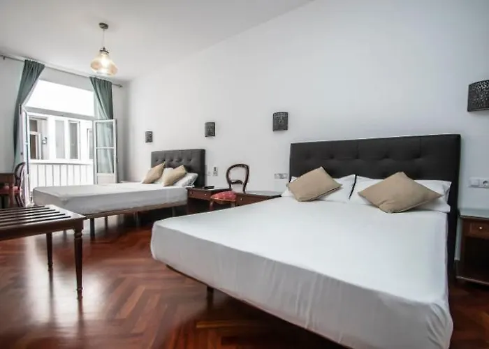 Mariam House Hotel *