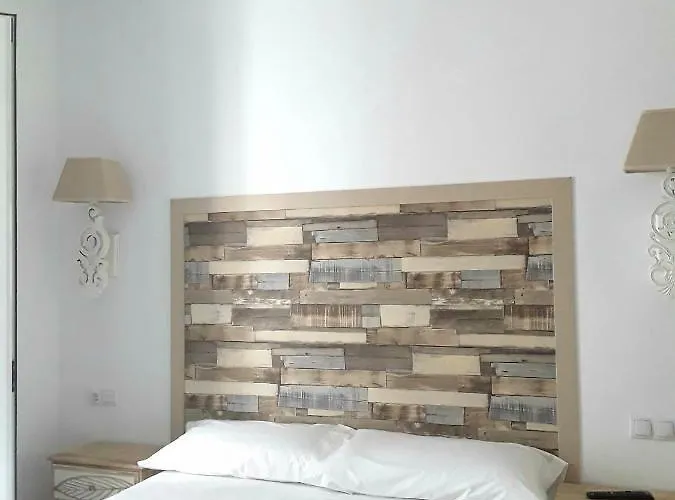 Hotel Mariam House *